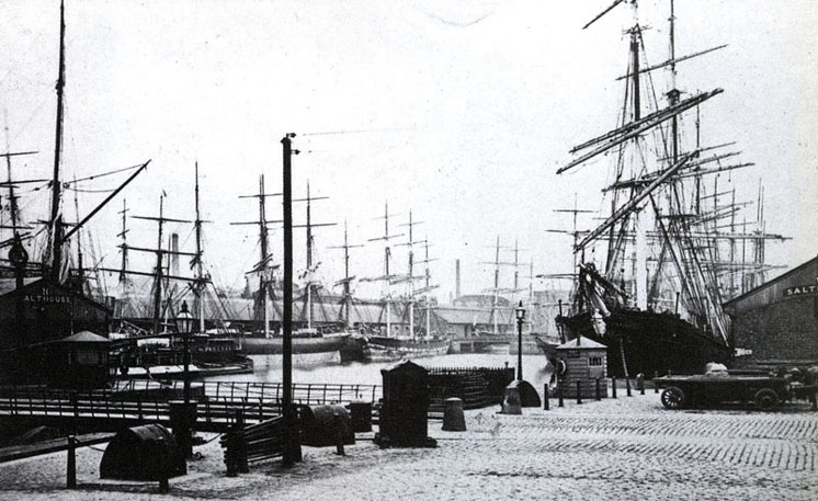 Liverpool, History and Photographs